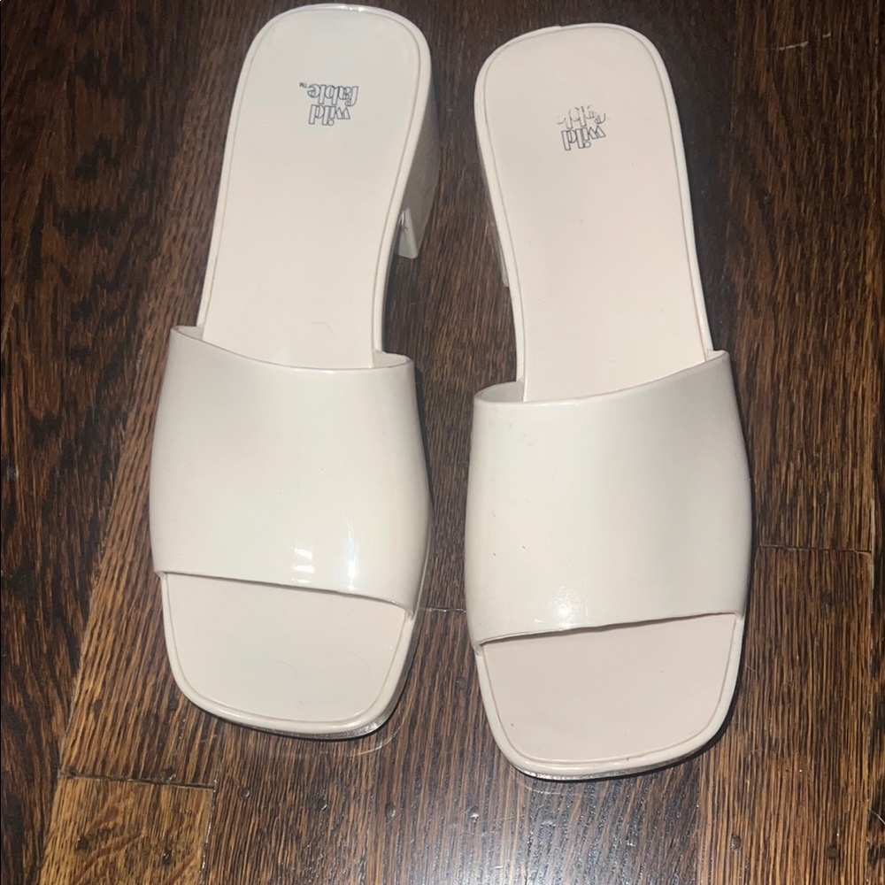 Wild fable Cream Mule sandals